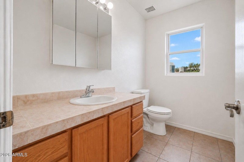 Vacant Hall Bathroom after move out- Fin