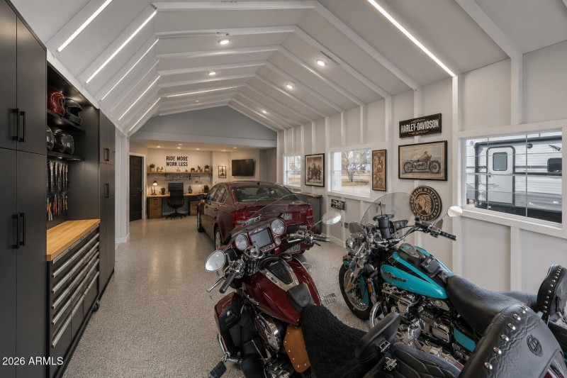 Virtual Garage with Office - Final