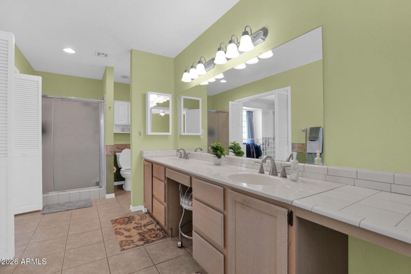 5-web-or-mls-P1681358