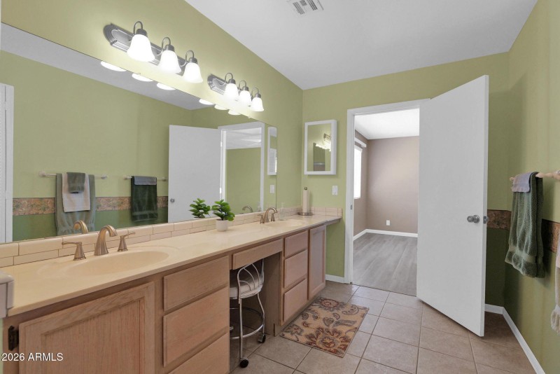 8-web-or-mls-P1681362