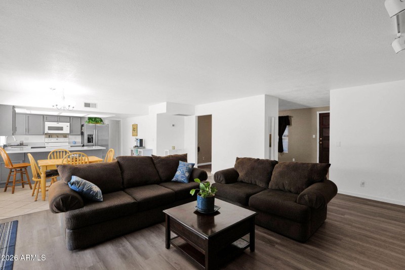 20-web-or-mls-P1681383