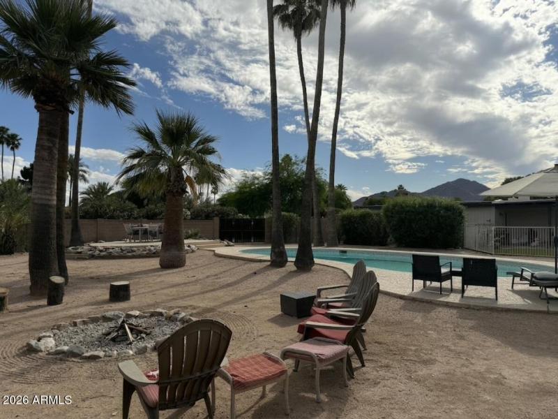 16b_Pool