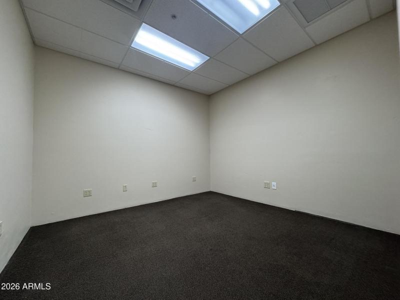 Office 3 of 4