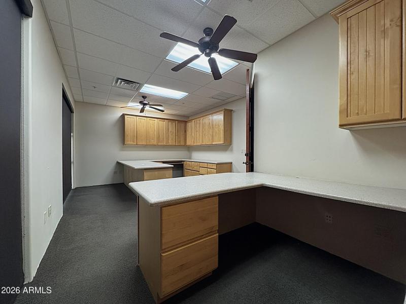 Office 4 of 4