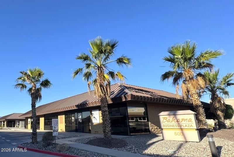 Bahama Business Plaza