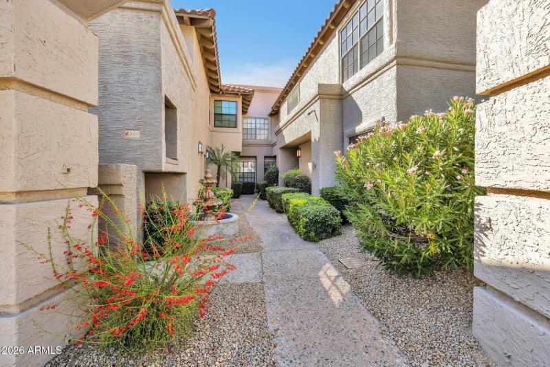 Front Entry Way