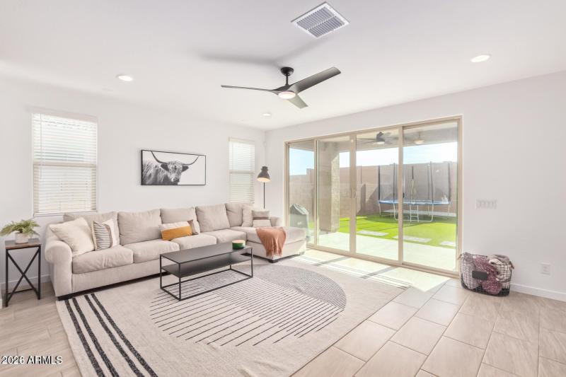 Living room 2