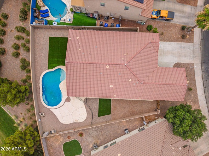 13-web-or-mls-42366 W Chimayo Dr-112
