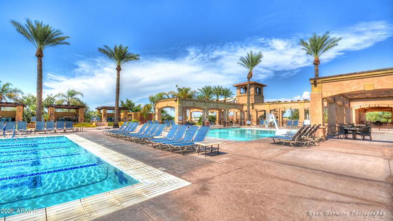 Seville Pool1