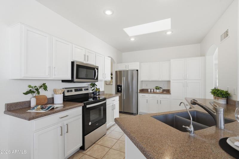 Kitchen 1
