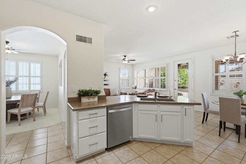 Kitchen Island 2