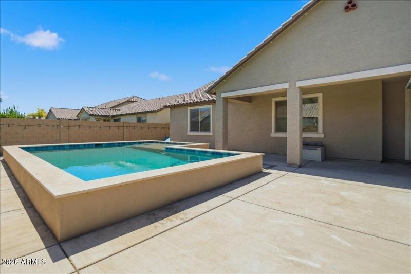 47-3038 W Lynne Ln_RedHogMedia