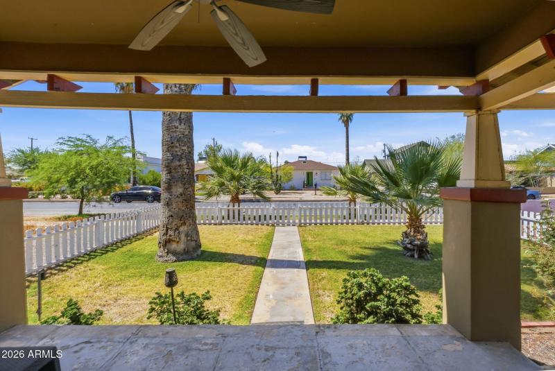 6-web-or-mls-1238_E_McKinley_St_Phoenix_