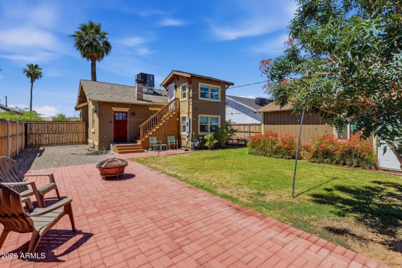 29-web-or-mls-1238_E_McKinley_St_Phoenix