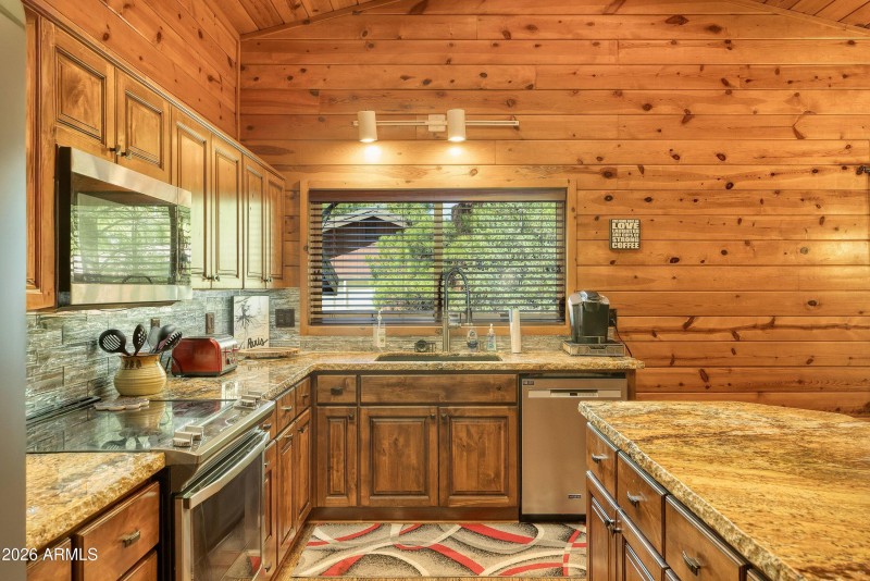 photo_13_5038_sweeping_vista_dr_pinetop_