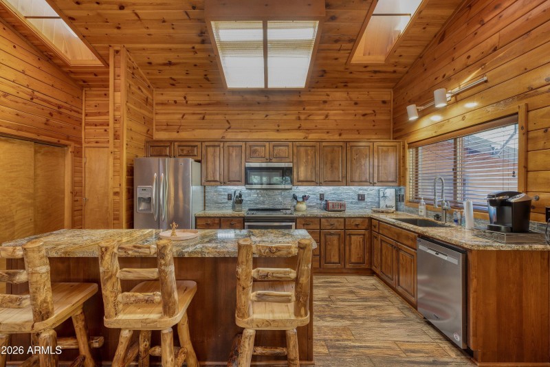 photo_14_5038_sweeping_vista_dr_pinetop_