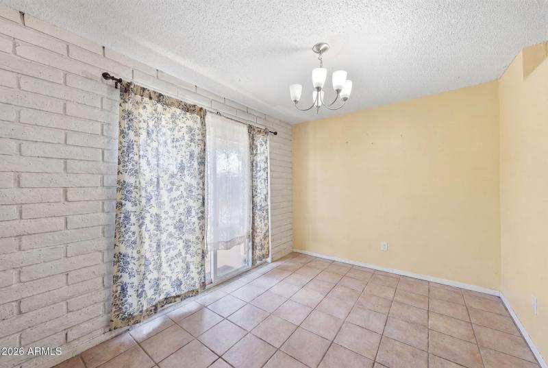 Digital item removal (28)