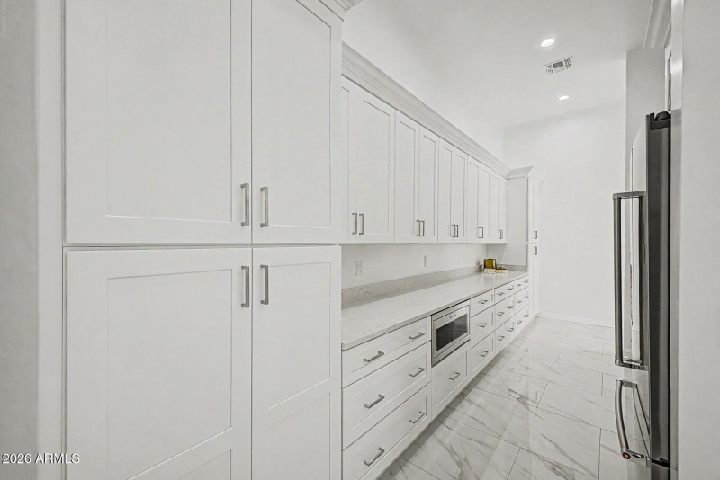 Prep kitchen