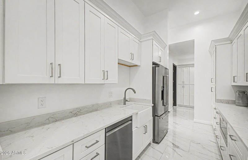 Prep kitchen