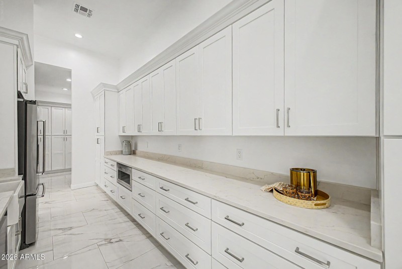 Prep kitchen