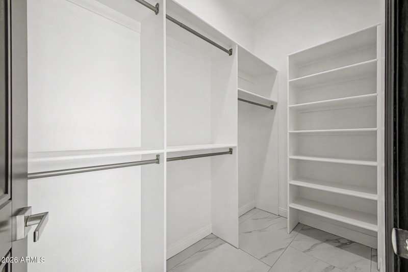 Bedroom 4 closet