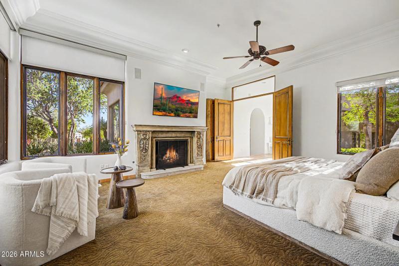 Primary suite