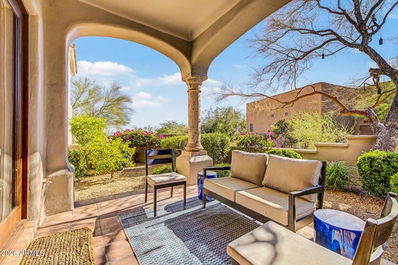 Casita 2 private patio