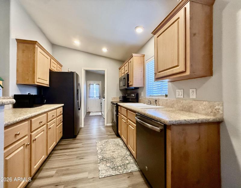 311 S. Mariposa St