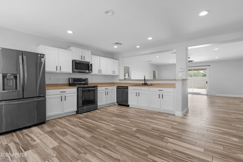 Kitchen 4
