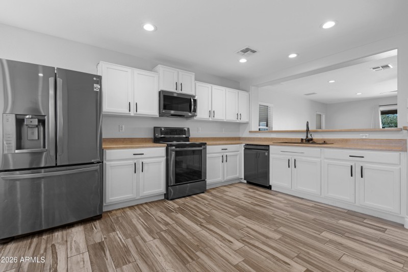 Kitchen 5