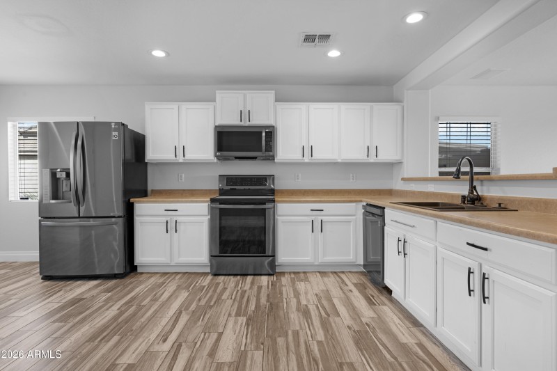 Kitchen 6