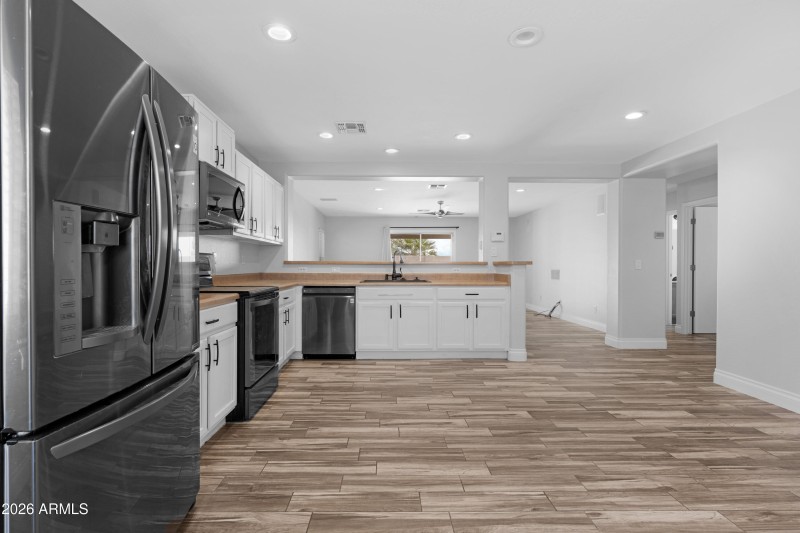Kitchen 8