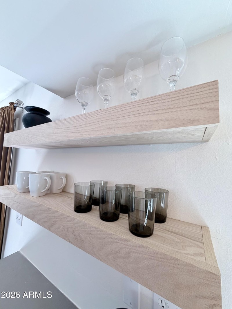 KITCHEN 8