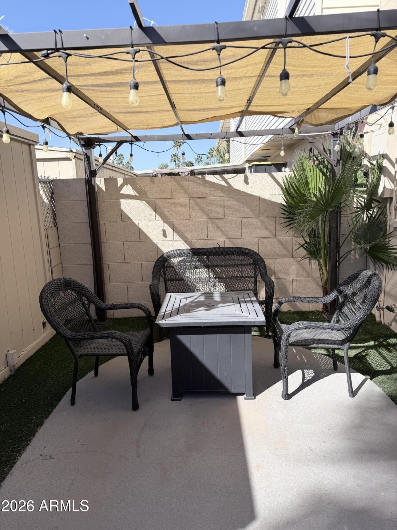 BACK PATIO 3