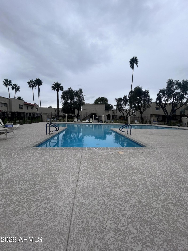 COMMUNITY POOL 4