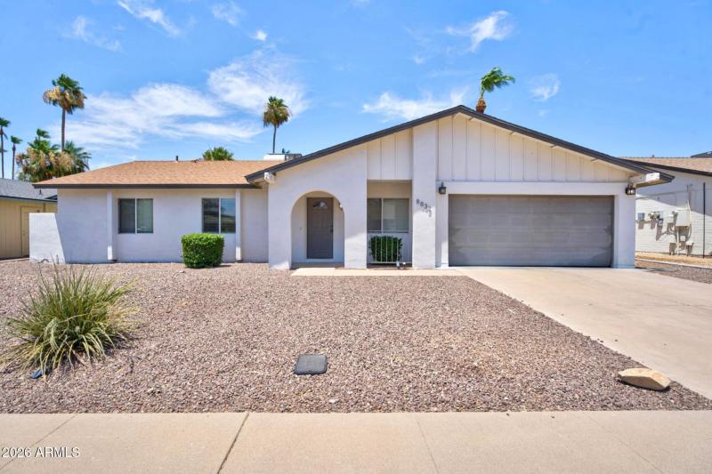 001E Lupine Ave_web