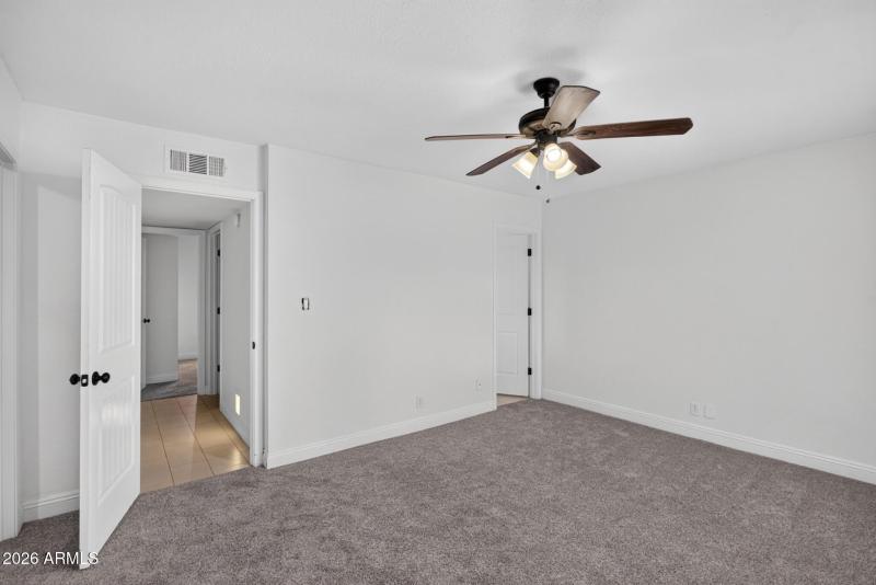 017E Lupine Ave_web