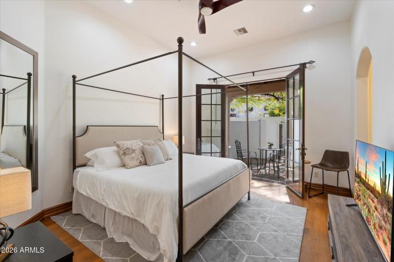 Guest Bedroom Private Patio