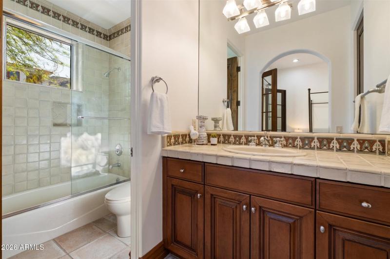 En Suite Guest Bath
