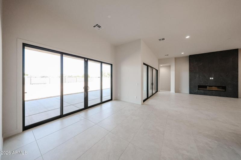 CC5 18 C Great Room 4