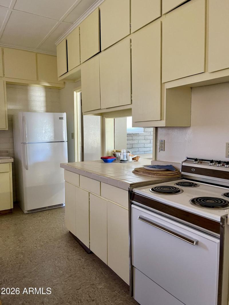 Kitchen 1