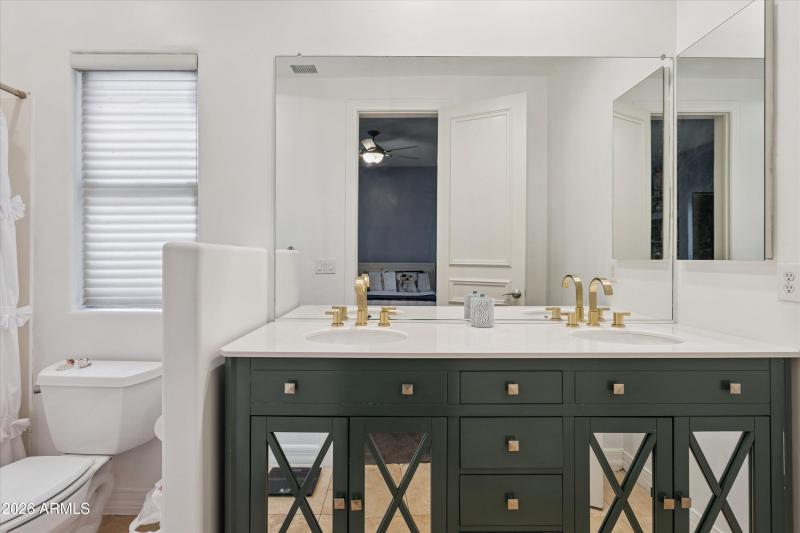 15-6428 W Eugie Ave, Glendale, AZ 85304