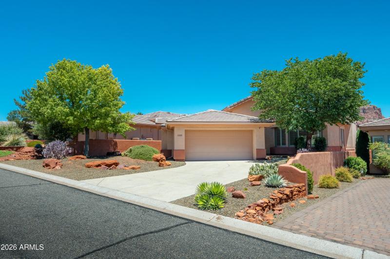 225 E Bighorn Court