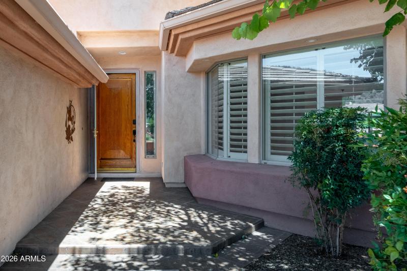 225 E Bighorn Court