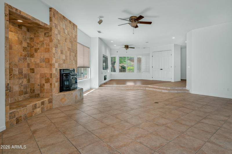 225 E Bighorn Court