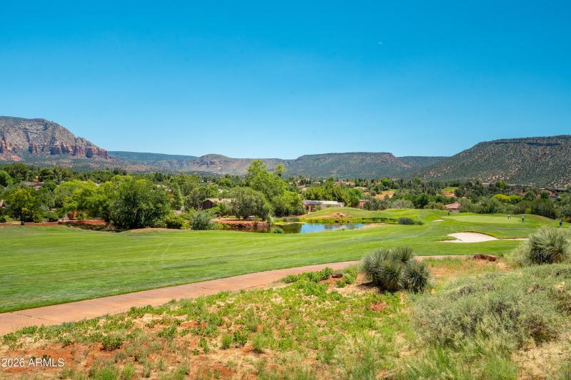 225 E Bighorn Court
