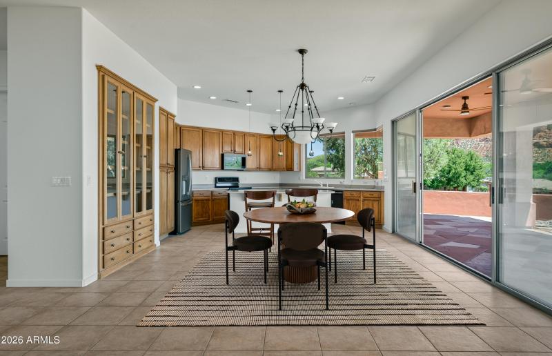 225 E Bighorn Court