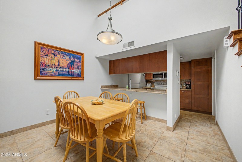 Dine In Living