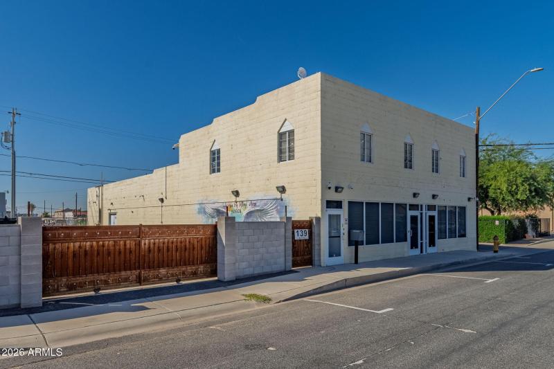 1-web-or-mls-139 W 1st St Casa Grande-1