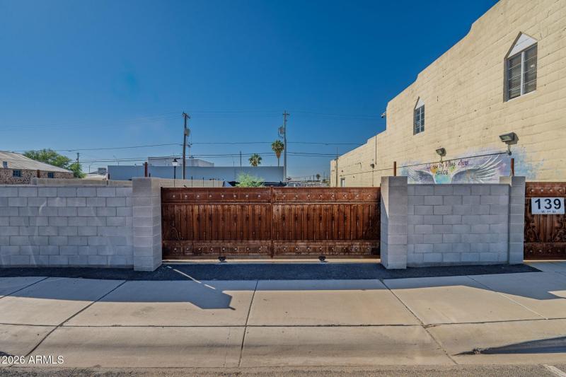 5-web-or-mls-139 W 1st St Casa Grande-5